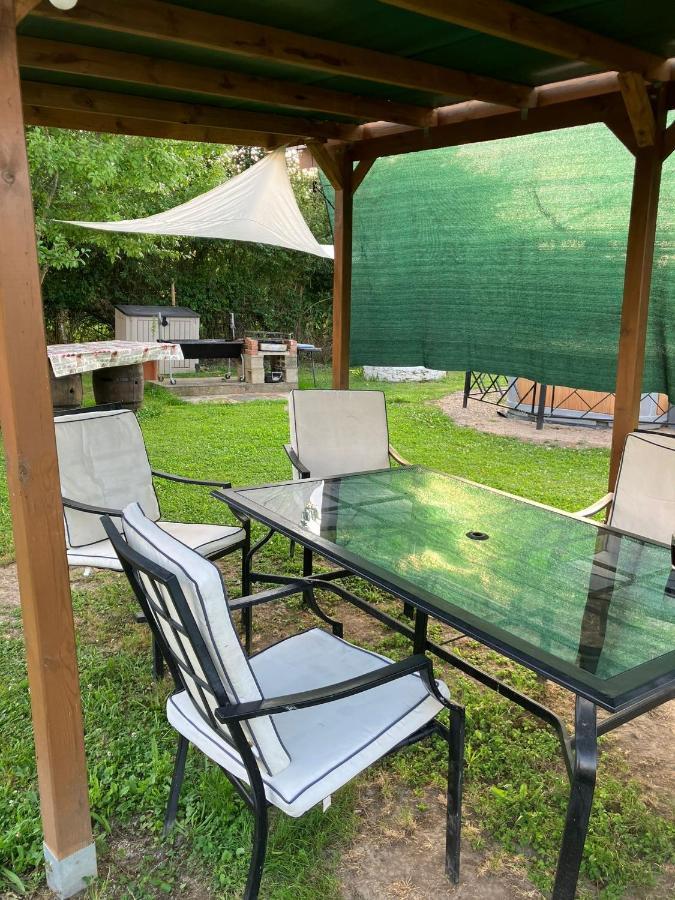 Holiday home Petite Maison Dans La Nature *